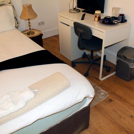 Cozy Rooms Or Entire Apartment In London, Fast Links To Central Экстерьер фото